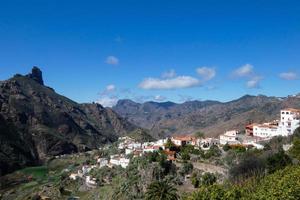 Vila do tejeda dentro a Centro do a ilha do vovó canarias foto