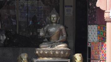 estátua do gautam Buda imagem foto