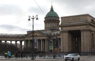 afundou Petersburgo Rússia - 03 16 2023 Kazan catedral ou Kazanskiy cafedralniy sobor Além disso conhecido Como a catedral do nosso senhora do kazan, é uma catedral foto