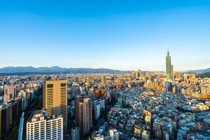 vista da cidade de taipei em taiwan foto