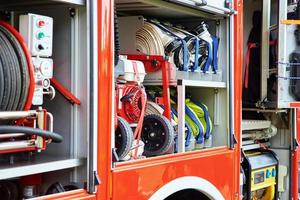 caminhão de bombeiros equipamento, fechar acima foto