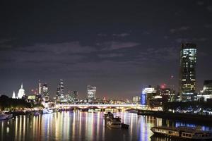 Londres Horizonte às noite foto