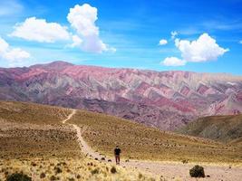 hornocal a Sete cores montanhas foto