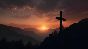 montanha majestade artístico silhueta do crucifixo Cruz contra pôr do sol céu foto