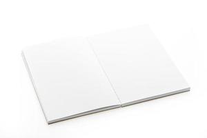 papel de caderno em branco isolado foto