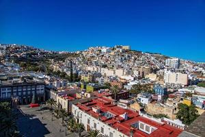 original cabeça do a espanhol cidade, a capital do vovó canaria, las palmas, a partir de uma tenha cuidado ponto para colorida casas foto