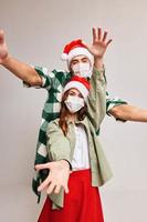 médico mascarar Natal Novo ano juntos celebração foto