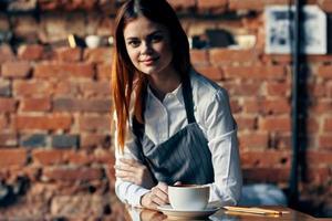 mulher aventais garçons serviço restaurantes trabalhos estilo de vida foto