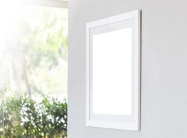 brincar imagem do em branco foto quadro, Armação branco tela cartazes e em parede dentro café comprar, de madeira quadro, Armação para publicidade