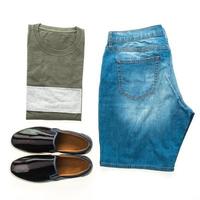 conjunto de roupas masculinas foto