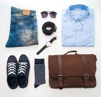 lindo conjunto de roupas da moda para homens foto