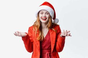 mulher vestindo santa traje feriado Natal moda posando foto