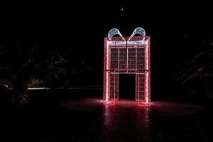 original Natal decoração vermelho e branco presente às noite foto