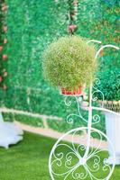 lindo flores ramalhete branco ferro bicicleta simulado vintage decorar dentro Casamento cerimônia foto