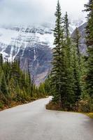 enrolamento estrada para neve limitado montar Edith caverna foto