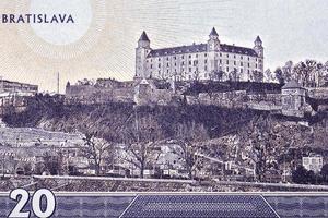 bratislava castelo a partir de eslovaco dinheiro foto