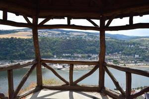 Visão a partir de uma cabana para a Rhine foto