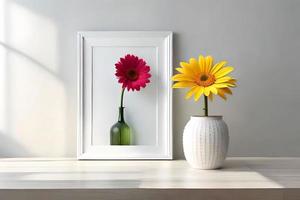 mínimo branco cenário quadro, Armação tela de pintura exibição com flor dentro vaso foto