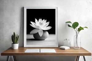 mínimo branco cenário quadro, Armação tela de pintura exibição com flor dentro vaso foto