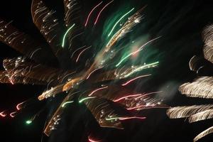 luz pontos do verde fogos de artifício às uma grandes exposição em uma Preto fundo. festivo fundo. foto