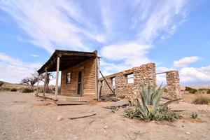 a abandonado casa foto