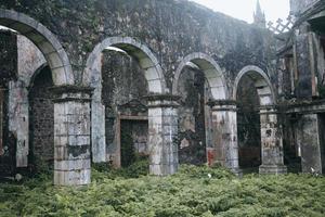 abandonado Igreja - igreja de são mateus dentro faial, a Açores foto