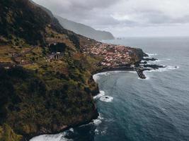 zangão Visão do seixal dentro Madeira, Portugal foto