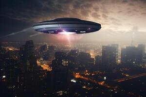 uma grande UFO acima uma moderno cidade dentro a céu criada com generativo ai tecnologia. foto