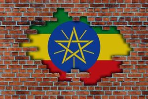 3d bandeira do Etiópia atrás a quebrado velho pedra parede fundo. foto