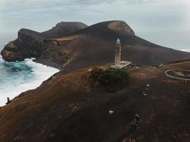 zangão Visão do panorama às capelinhos dentro faial, a Açores foto