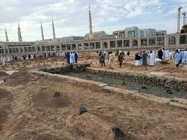 medina, saudita Arábia, abril 2023 - interior Visão do jannat al-baqi histórico cemitério do madinah. isto cemitério é localizado perto masjid al-nabawi dentro madinah. foto