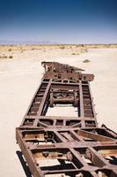 locomotiva perto de uyuni na Bolívia foto