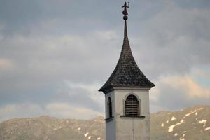 Igreja torre dentro Innsbruck, Áustria foto