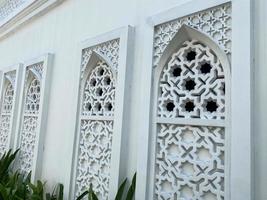 abstrato fundo com islâmico ornamento, árabe geométrico textura. mesquita cerca motivo foto