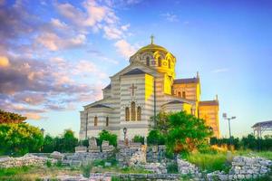 paisagem de chersonesos e do templo de st. Vladimir foto