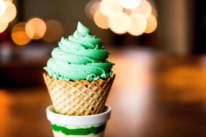 delicioso gelo creme cone com chocolate e açoitado creme em uma de madeira mesa. doce Comida. generativo ai foto