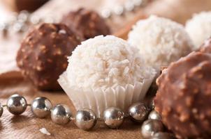 doce chocolate bombons foto