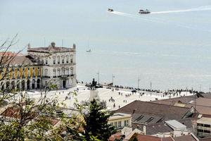 aéreo Visão do a cidade dentro Lisboa capital foto