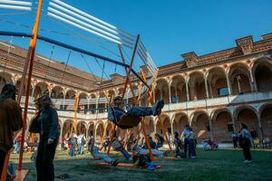 Itália 2023 Estado universidade do milão com artístico instalações foto