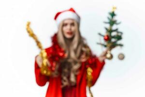 mulher vestindo santa traje decoração presentes Natal foto