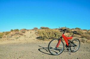 uma montanha bicicleta foto