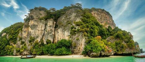 viagem de um dia para ko phi phi nas ilhas do sul da Tailândia foto