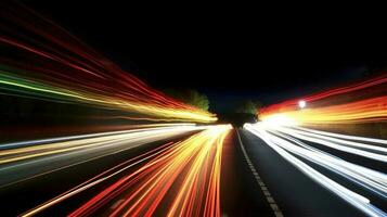 noite dirigir, a borrado luzes do urbano transporte, foto