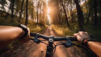 bicicleta, ciclismo e progressão escurecer com uma Esportes pessoa segurando lidar com bares dentro mostrar desdém em direção a do a realidade este equitação aberto Veja às fechar-se pov. criativo recurso, ai gerado foto