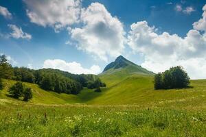 vista panorâmica das montanhas foto