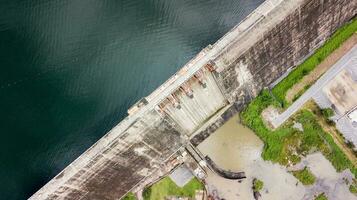 barragem portão do khun dan prakan chon barragem dentro nakonnarok província foto