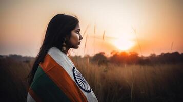 mulher segurando indiano bandeira e olhando às pôr do sol, generativo lindo mulher segurando indiano bandeira tricolor, vestindo tradição sári, generativo ai foto