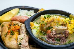 tradicional colombiano sopa a partir de a região do santander chamado puchero foto