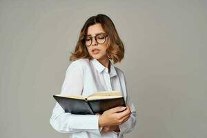 o negócio mulher trabalho Gerente estúdio executivo foto