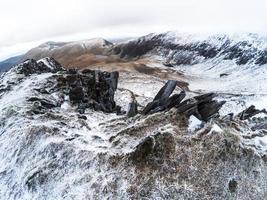 montanhas em snowdonia foto